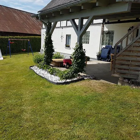 Flat Near The Ski Area In Medebach Exterior photo
